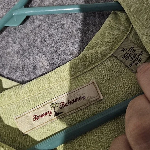 Tommy Bahama Shirt Mens XL Green Floral Palm Tree Silk Button Up Hawaiian Camp - Picture 8 of 9